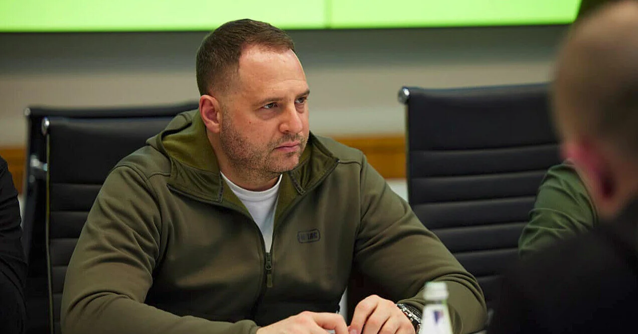 Запобіжний захід Єрмаку оголосять вранці: суддя пішов до нарадчої кімнати