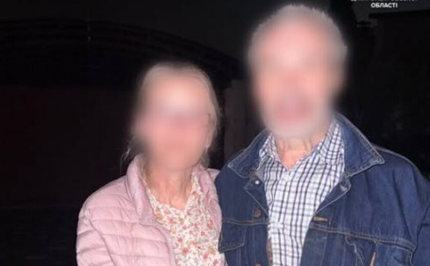 У Дніпрі патрульні допомогли чоловікові, який заблукав