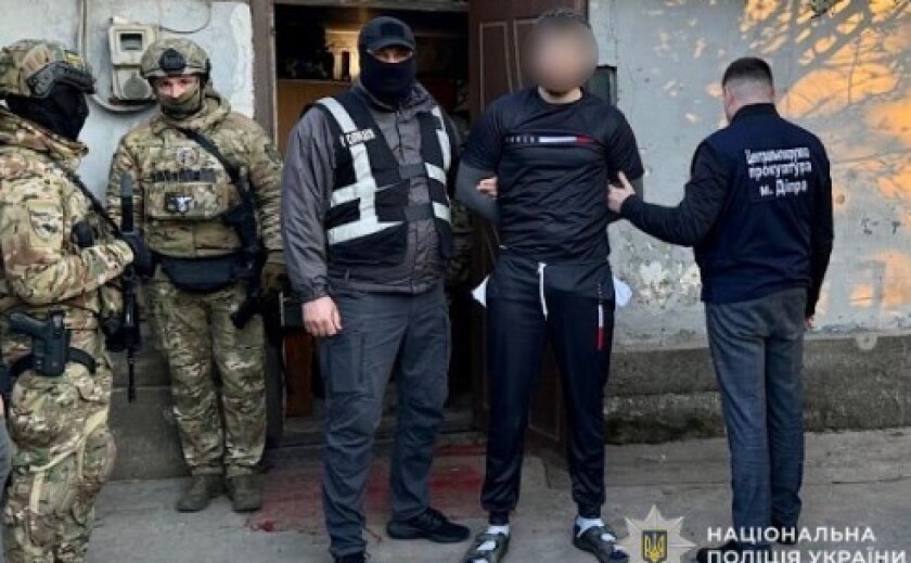 Поліція затримала підозрюваного в жорстокому вбивстві жінки у місті Дніпро