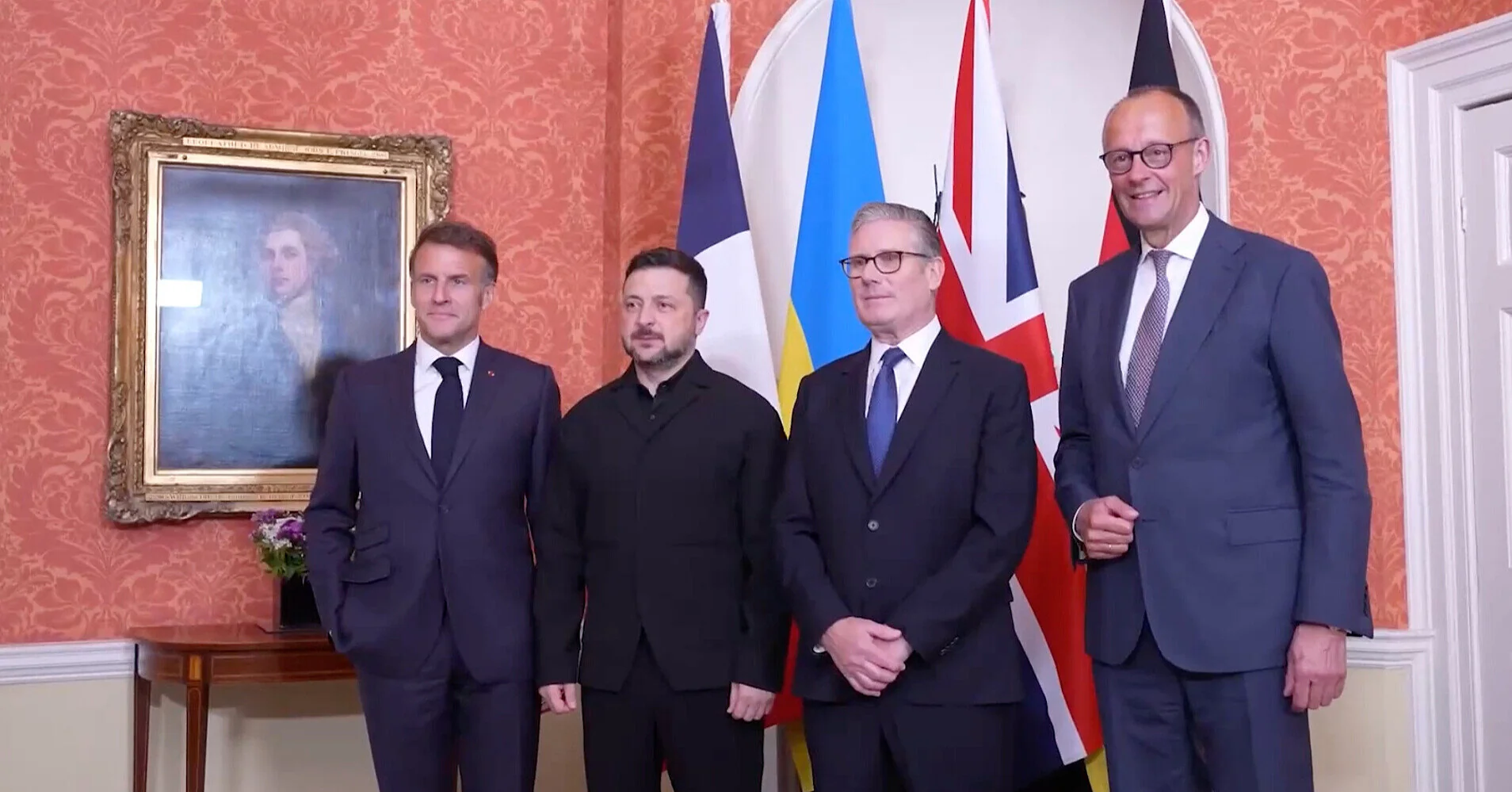 Європейська трійка передала Росії спільну позицію щодо миру в Україні