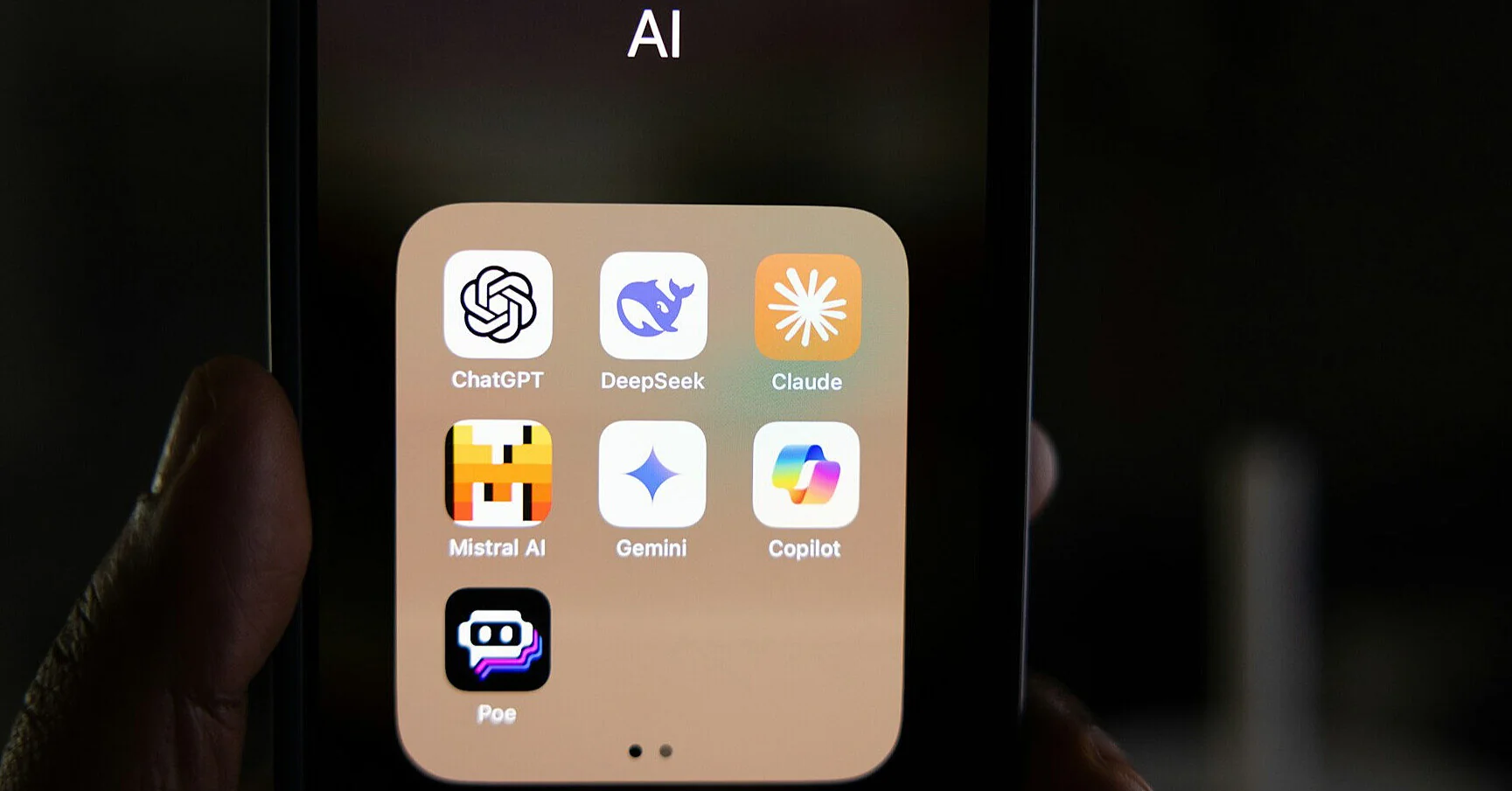 Білий дім та Anthropic сперечаються через обмеження AI-моделей Claude – Axios