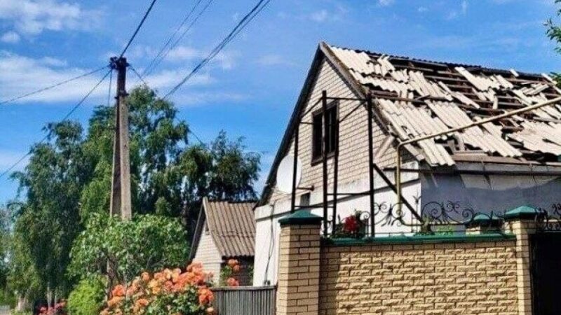 Семеро людей поранено внаслідок удару по Васильківській громаді Синельниківського району