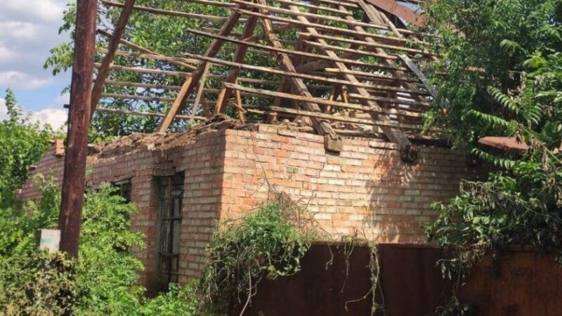 Росія понад 10 разів атакувала Дніпропетровщину: пошкоджені будинки, адмінбудівля та інфраструктура