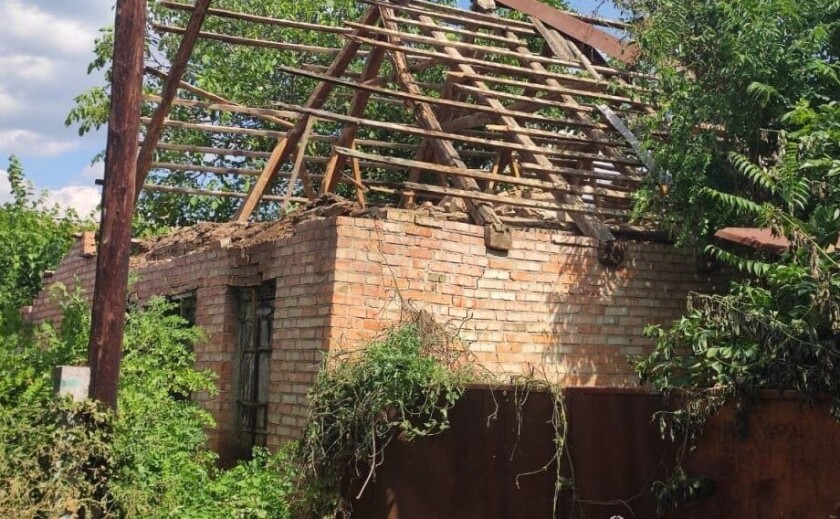 Росія понад 10 разів атакувала Дніпропетровщину: пошкоджені будинки, адмінбудівля та інфраструктура