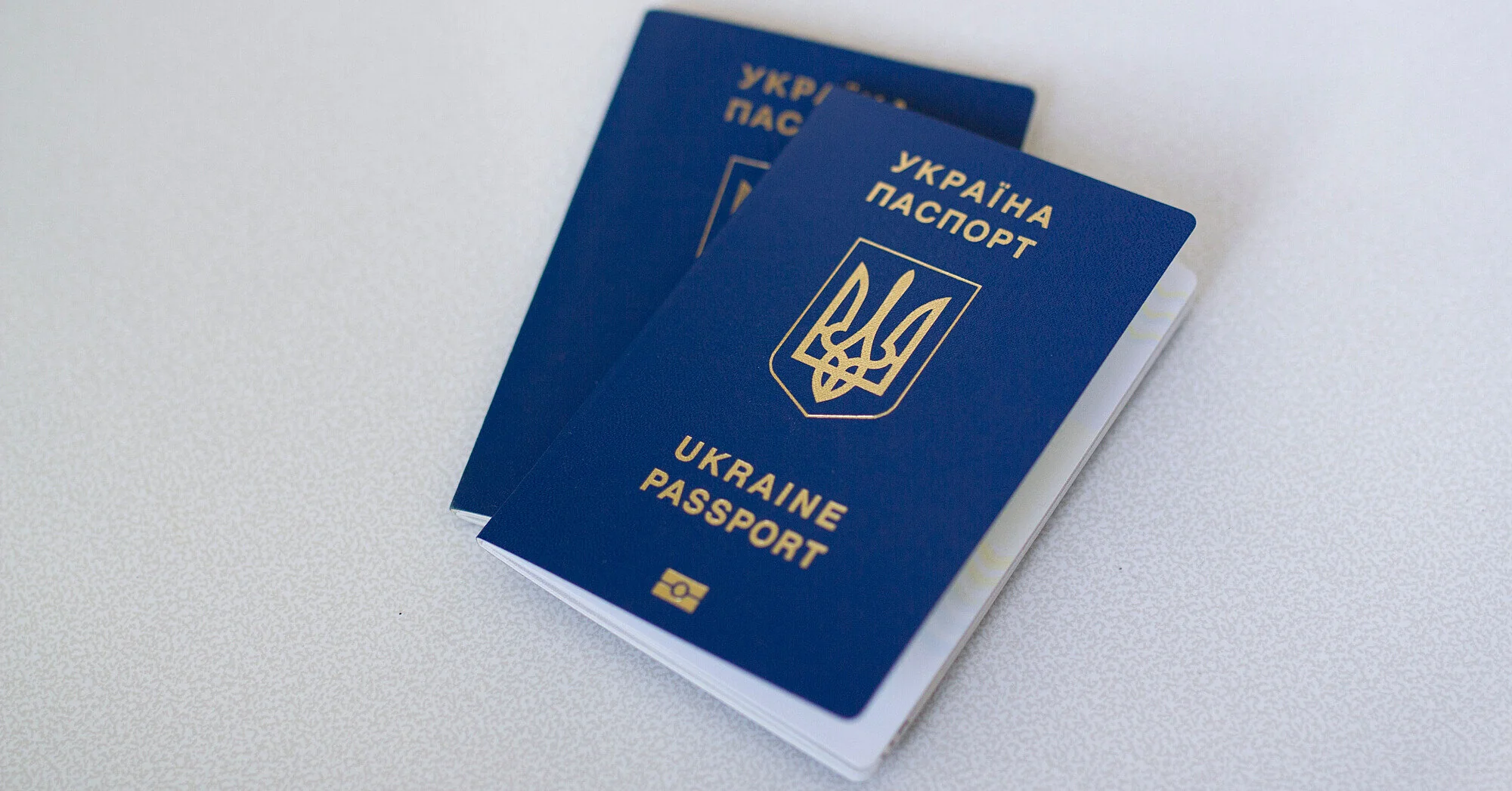 Молодь з окупованих територій може отримати документи в 5 країнах: деталі від МЗС