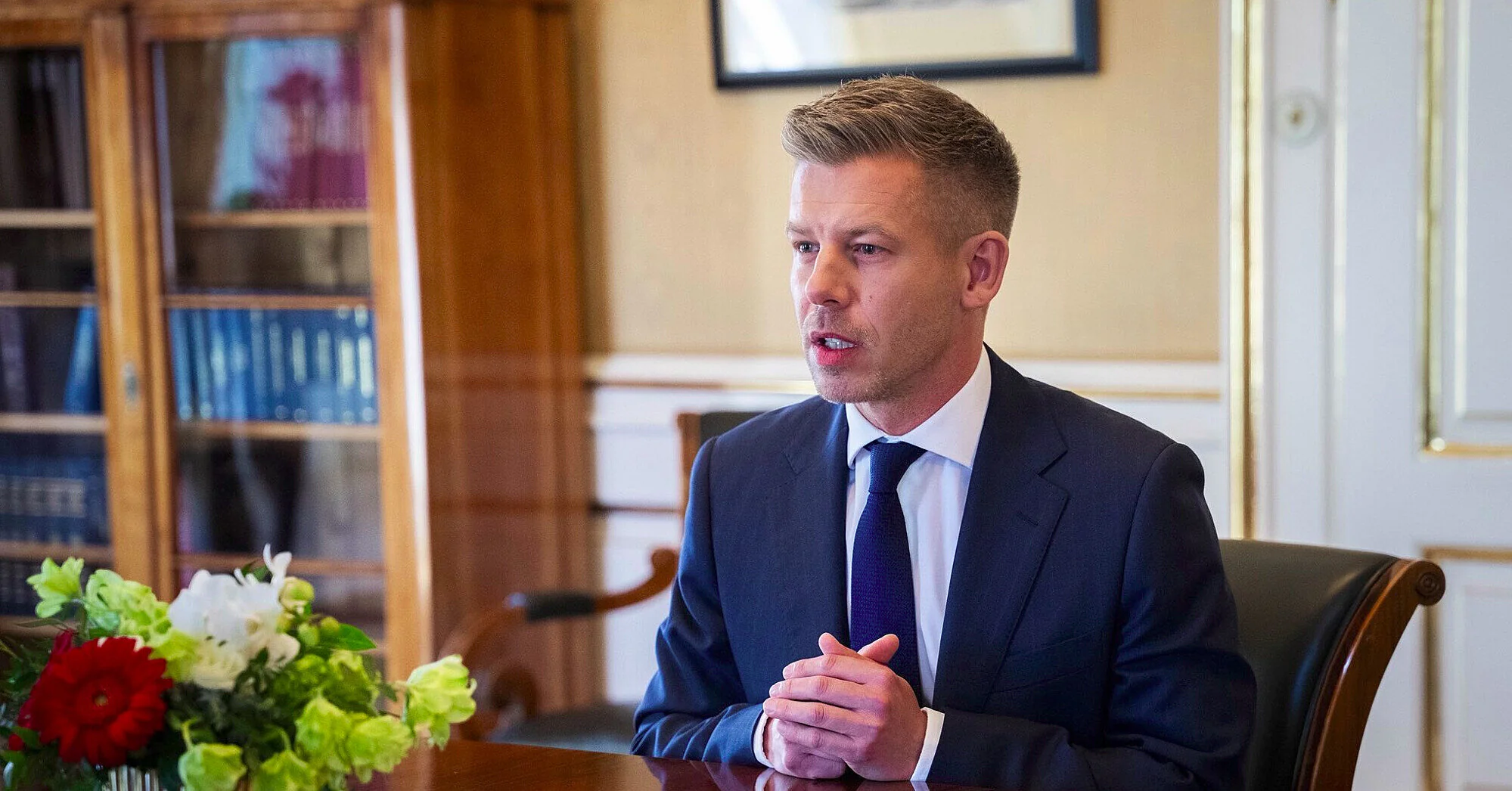 Прем’єр Угорщини попередив Європу про помилку в боротьбі з правими