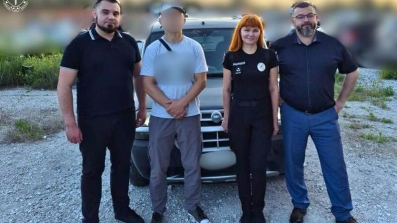 Автомобіль-«двійник» та мотоцикл: у Запоріжжі вилучені судом транспортні засоби передали на потреби ЗСУ