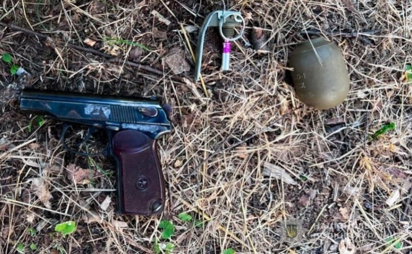 У Запоріжжі затримали торговця зброєю та боєприпасами