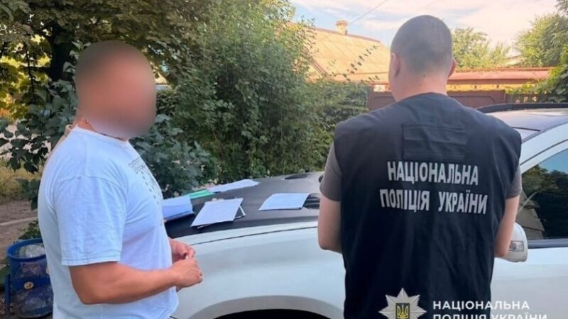 Фіктивна інвалідність за 15 тисяч доларів: криворізькі поліцейські повідомили про підозру жителю Запоріжжя