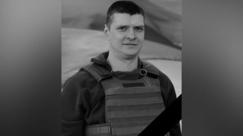 Мати залишилась без сина: у лікарні помер Захисник з Камʼянскього Олександр Поляков
