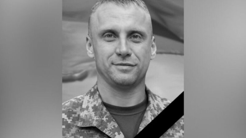 Проходив тривале лікування: у лікарні помер Захисник з Камʼянського Ігор Зюзь
