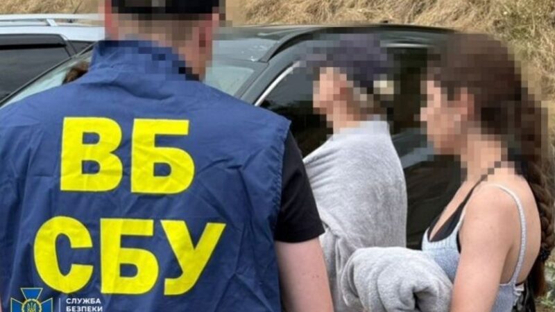 Вимагала 100 тисяч євро у виробника дронів: СБУ та ОГП викрили посадовицю Торгово-промислової палати