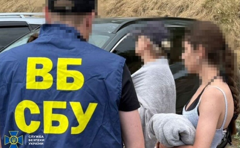 Вимагала 100 тисяч євро у виробника дронів: СБУ та ОГП викрили посадовицю Торгово-промислової палати