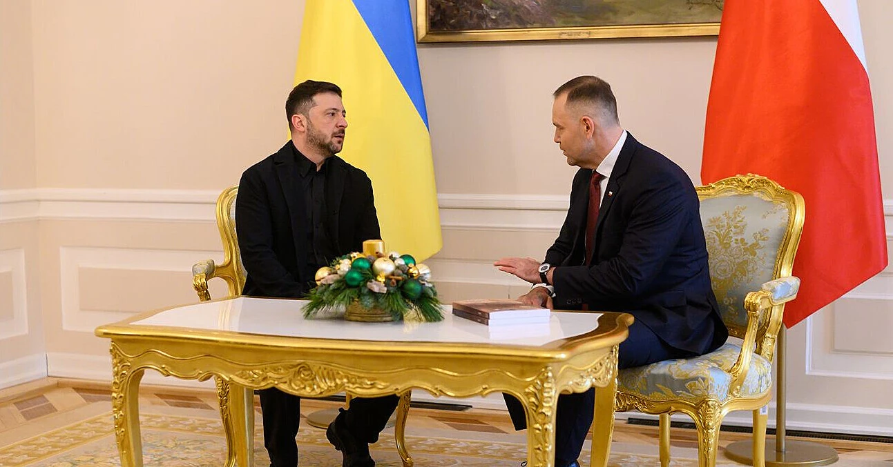 Зеленський і Навроцький проводять зустріч на полях саміту НАТО