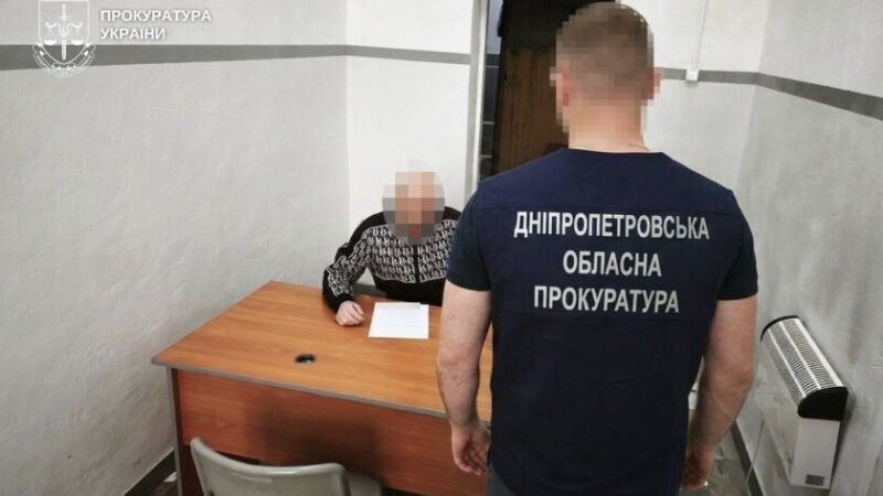 Із Німеччини екстрадували жителя Павлограда, якого підозрюють у шахрайстві на майже 600 тисяч гривень