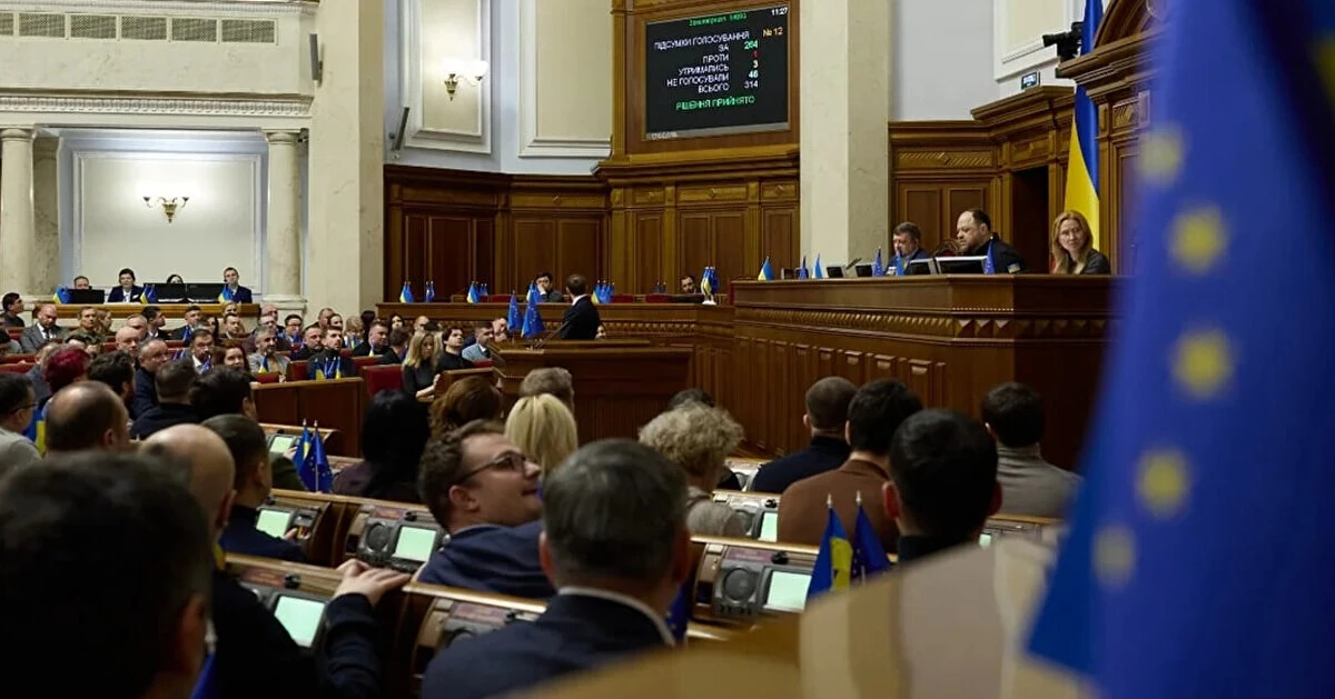 У Раді оцінили шанси Хмари очолити Міноборони