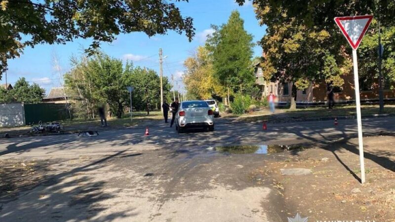 У Нікополі судитимуть водія, який у ДТП тяжко травмував мотоцикліста