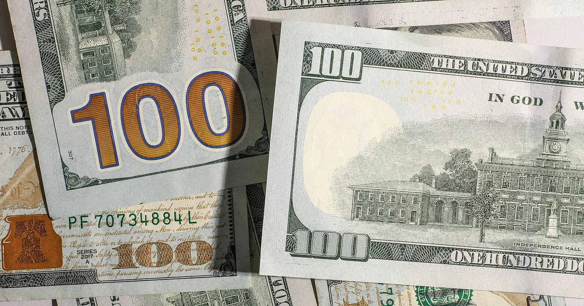 НБУ скоротив інтервенції на міжбанку завдяки великому продавцю долара