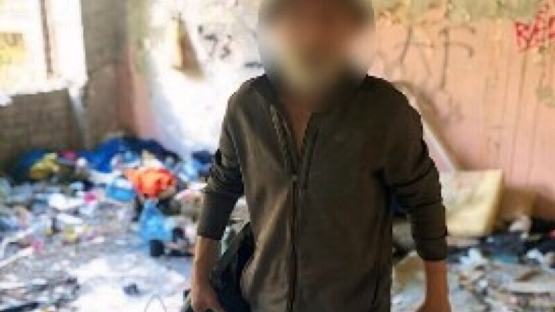 Викрав дитячий візок із гаманцем: у Дніпрі поліцейські затримали підозрюваного