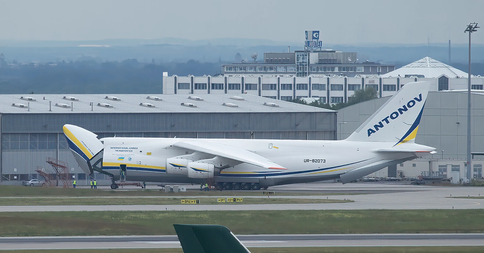 Розвідка США побачила “почерк” ГРУ у спробі атаки на український Ан-124 у Лейпцигу (Оновлено)