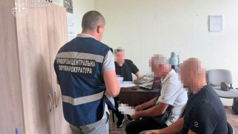 У Кривому Розі чоловіка підозрюють у продажу авто, ввезених під виглядом гуманітарної допомоги: подробиці