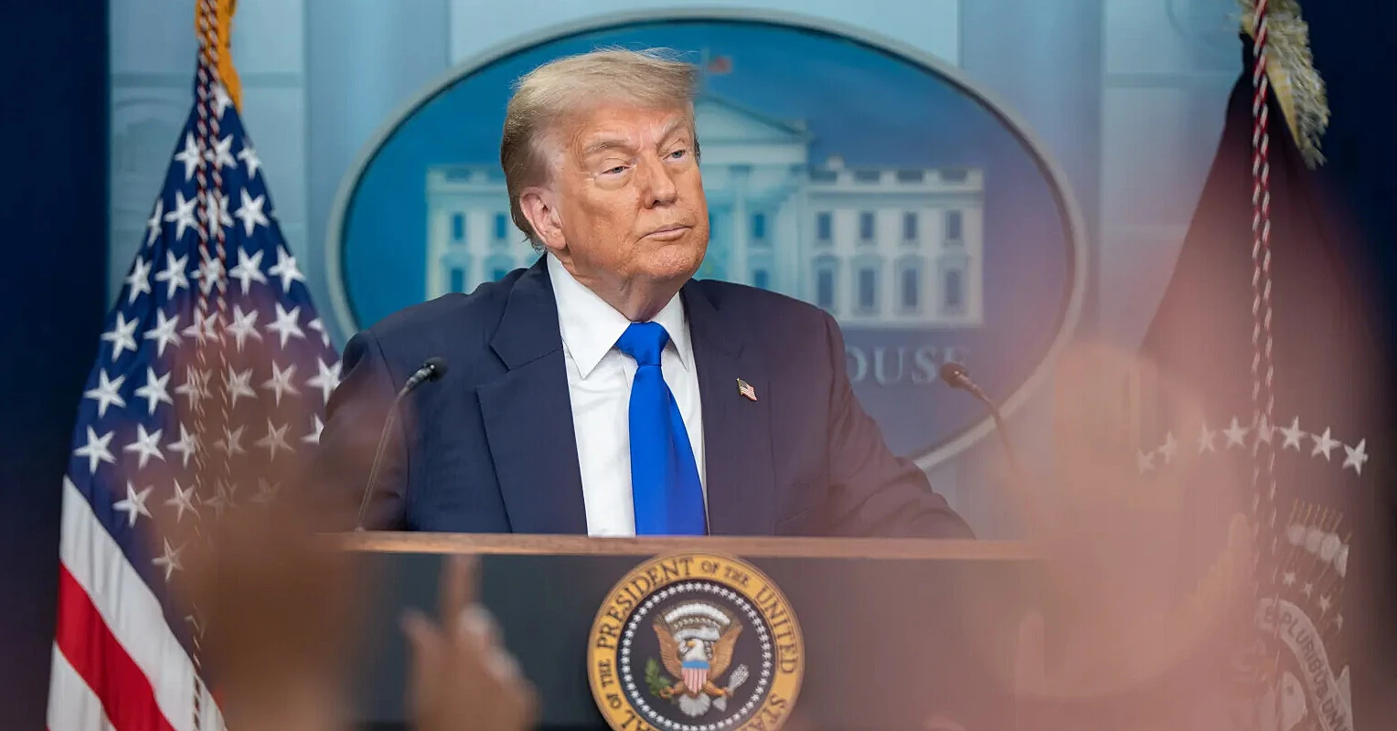 Трамп заявив, що США повністю розмінували Ормузьку протоку