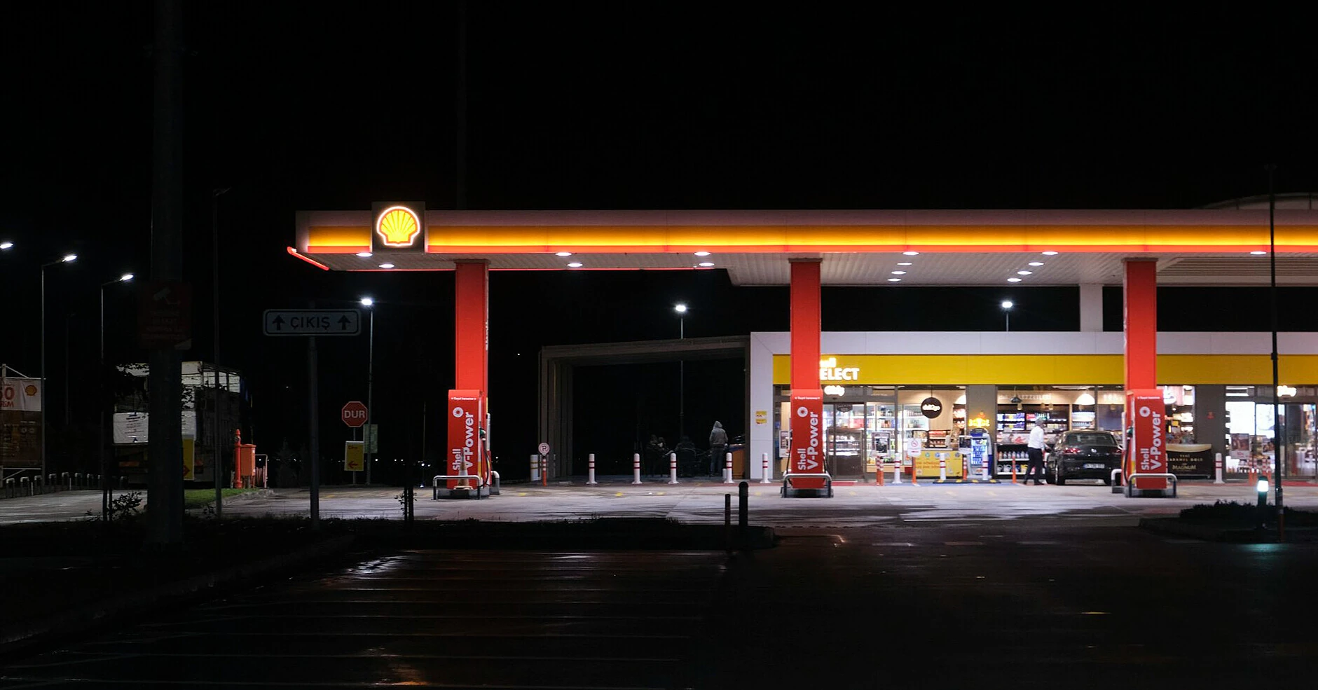 Пальне в Україні продовжує дешевшати: зміни у великих мережах АЗС з початку тижня