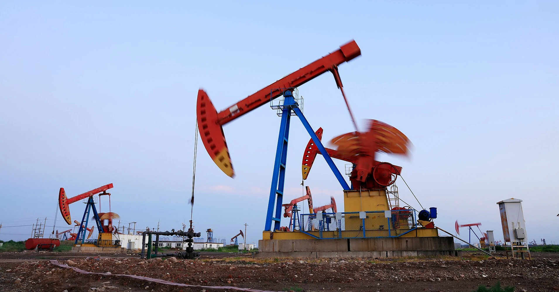 Нафта дешевшає після скасування Трампом масштабного удару по Ірану