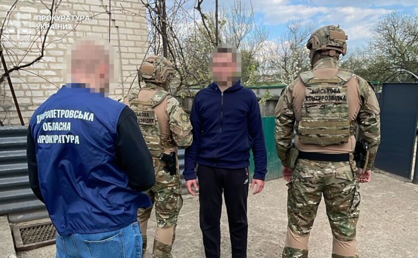 На Дніпропетровщині судитимуть чоловіка, який наводив російські дрони на військових та HIMARS
