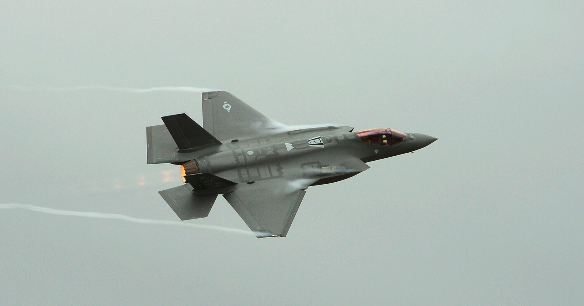На базі морської піхоти США зазнав аварії винищувач F-35