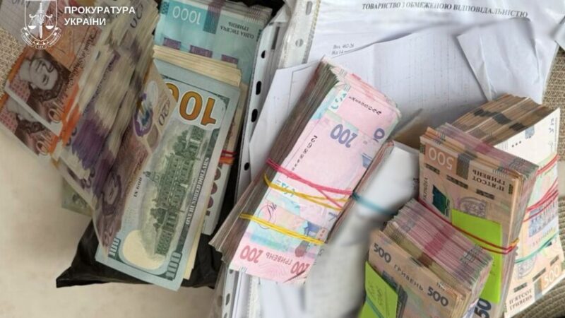 У Дніпрі викрили масштабну схему із бюджетними тендерами: працювали через мережу з понад 20 фірм