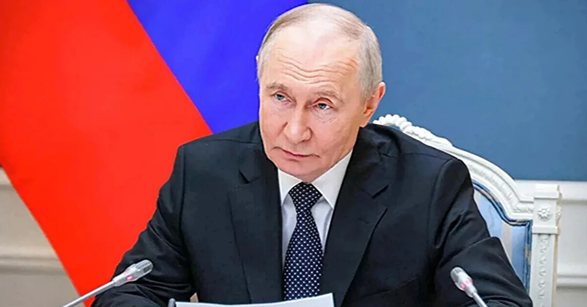 Путін підписав закон про блокування рахунків росіян за кордоном