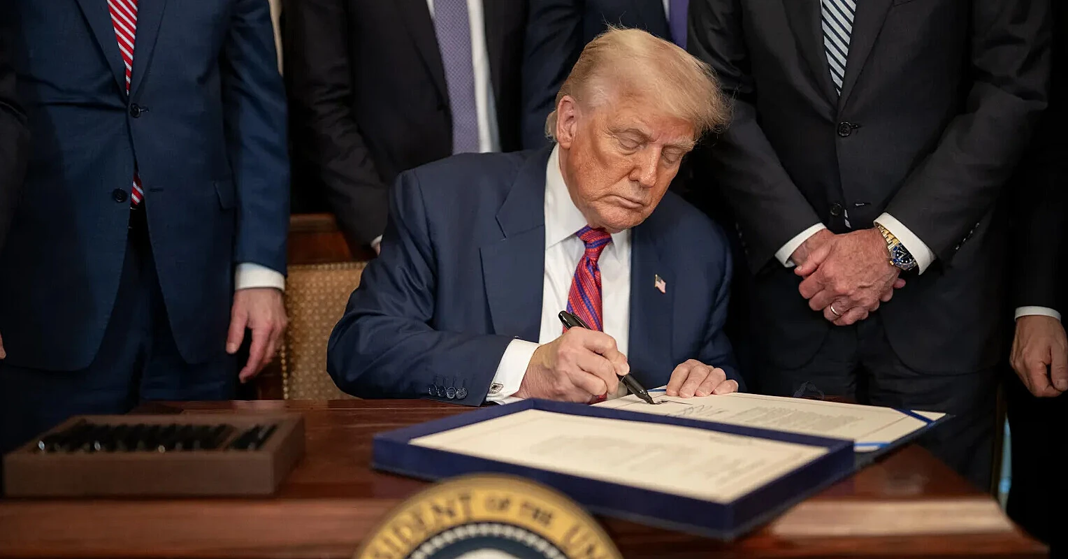 Трамп знову обмежив громадянство за народженням у США та націлився на “пологовий туризм”