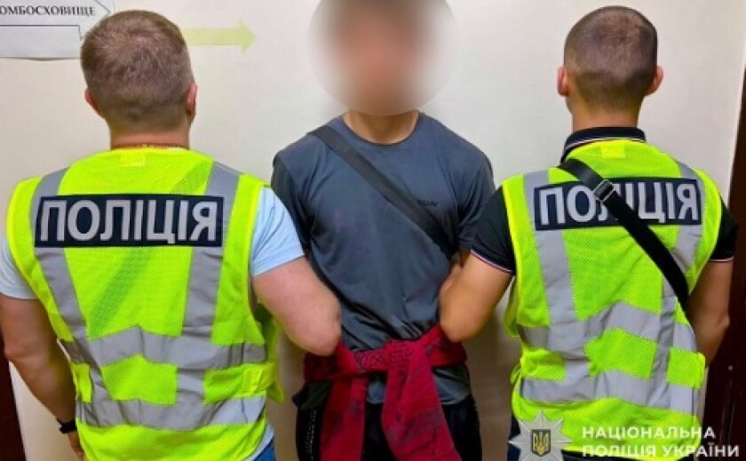 Двоє неповнолітніх та 32-річний чоловік скоїли два тяжкі злочини у Соборному районі