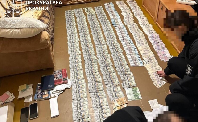 На Дніпропетровщині судитимуть майора ДШВ за хабар і незаконне збагачення на 26,2 млн грн
