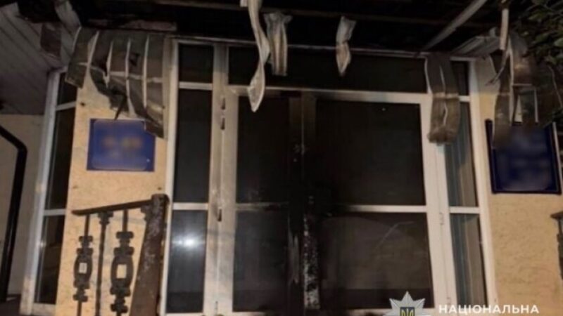 Підпалив юридичну установу та туристичну агенцію: поліція м. Кривий Ріг затримала палія