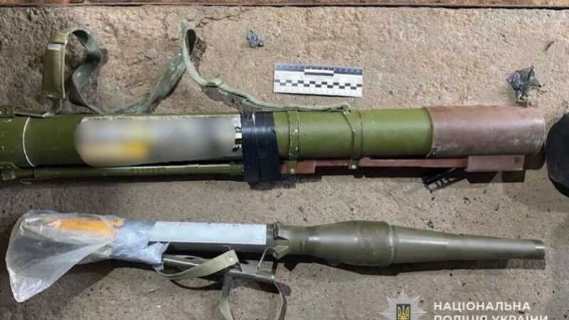 В Апостоловому чоловіку повідомили про підозру у незаконному зберіганні боєприпасів