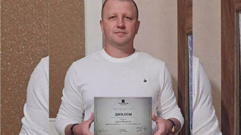 Викладач із Нікополя посів третє місце у всеукраїнському конкурсі письменників