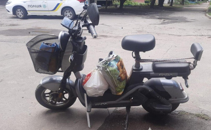 У Жовтих Водах чоловік намагався викрасти електровелосипед