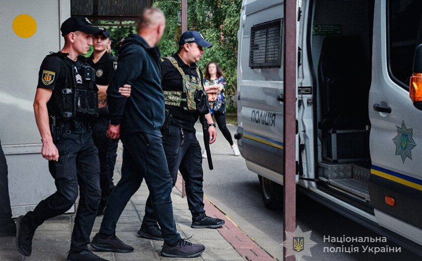 У Запоріжжі двоє чоловіків намагалися викрасти понад 53 кілограми міді з промислового підприємства
