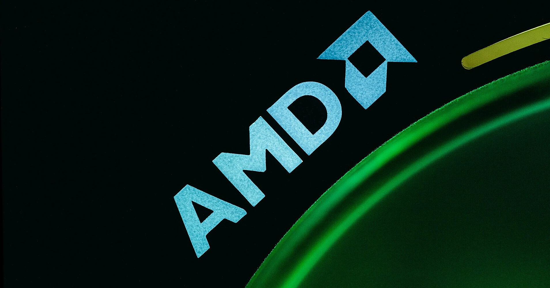 AMD посилює конкуренцію з Nvidia великою ШІ-угодою