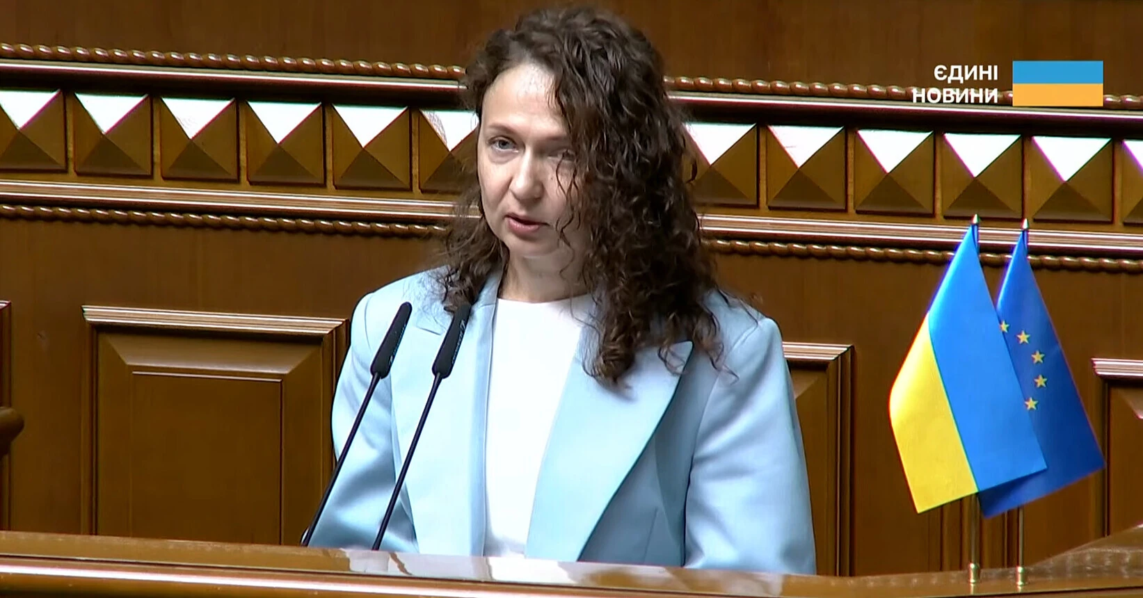 Керівниця секретаріату Стефанчука стала народною депутаткою від “Слуги народу”