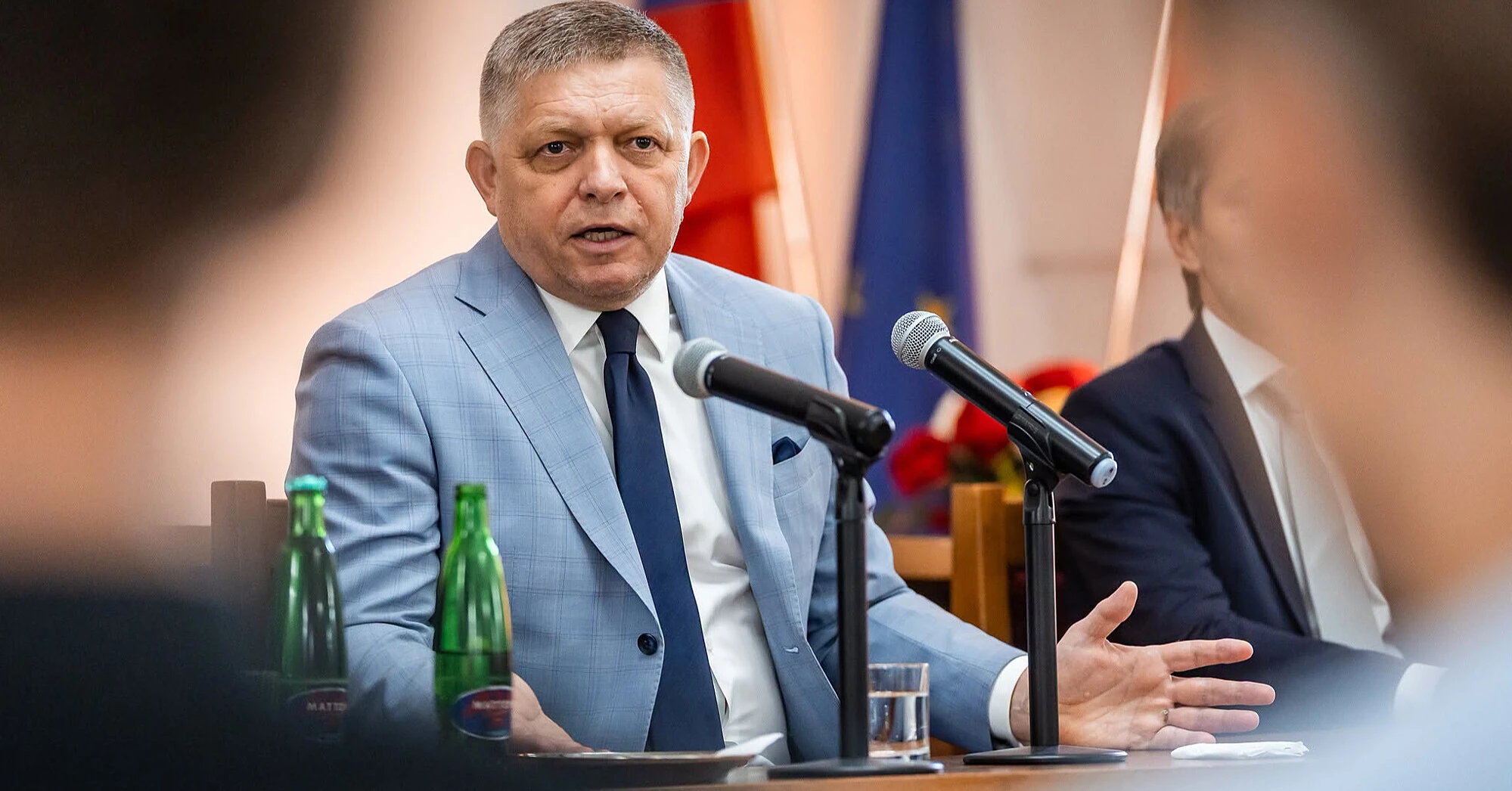 Фіцо пообіцяв не допустити втягування Словаччини у війну “через статтю 5 НАТО”