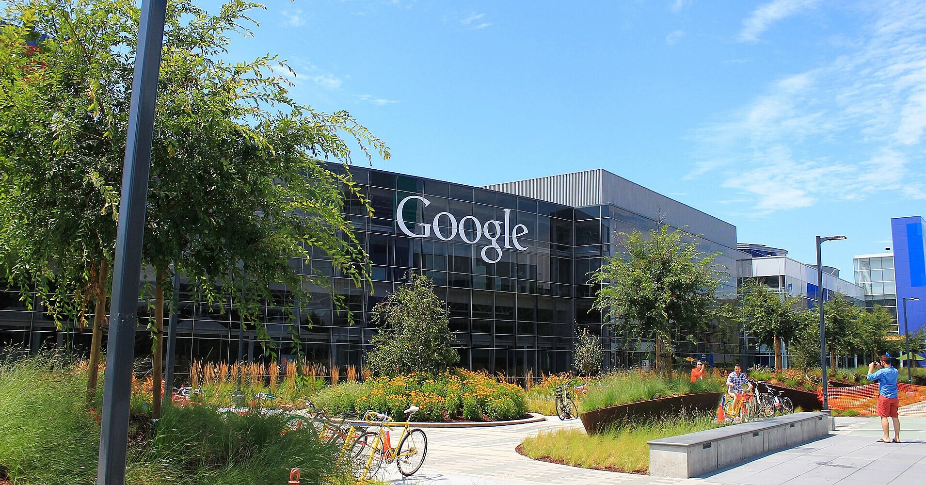 Google оштрафували на сотні мільйонів євро через геолокаційні дані користувачів