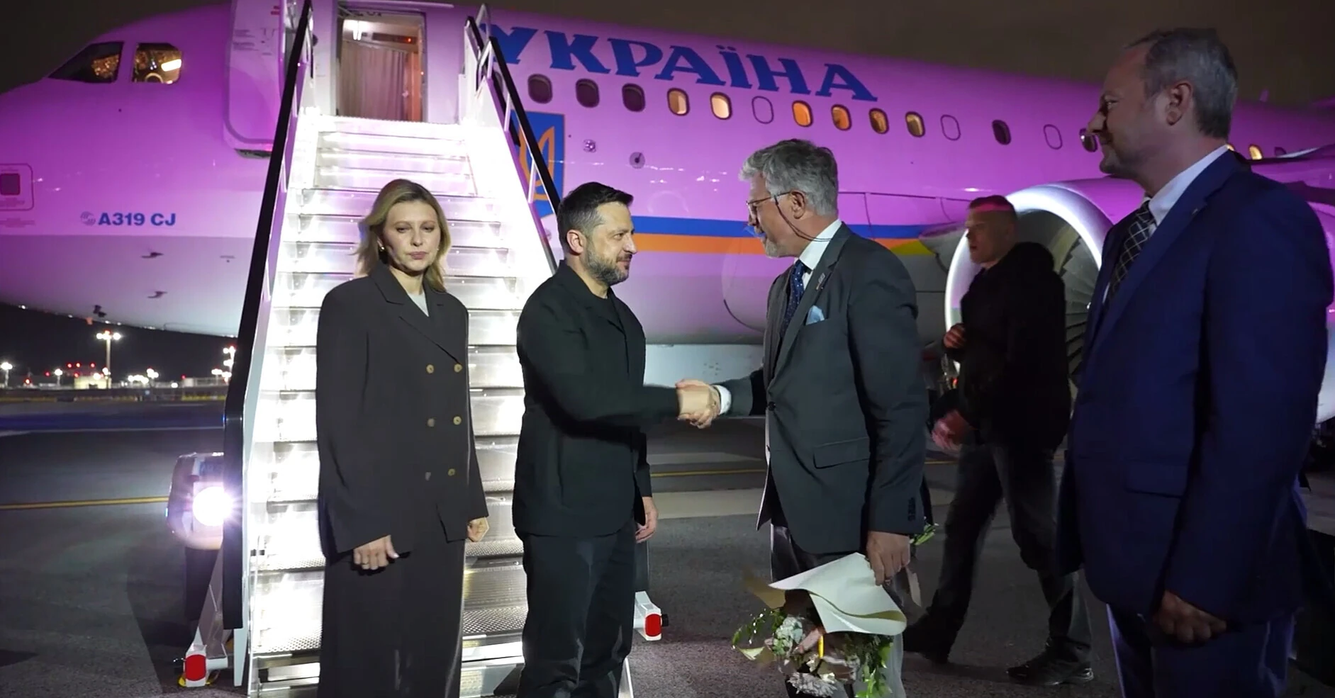 Зеленський прибув до Нью-Йорка: сьогодні зустрінеться з Трампом