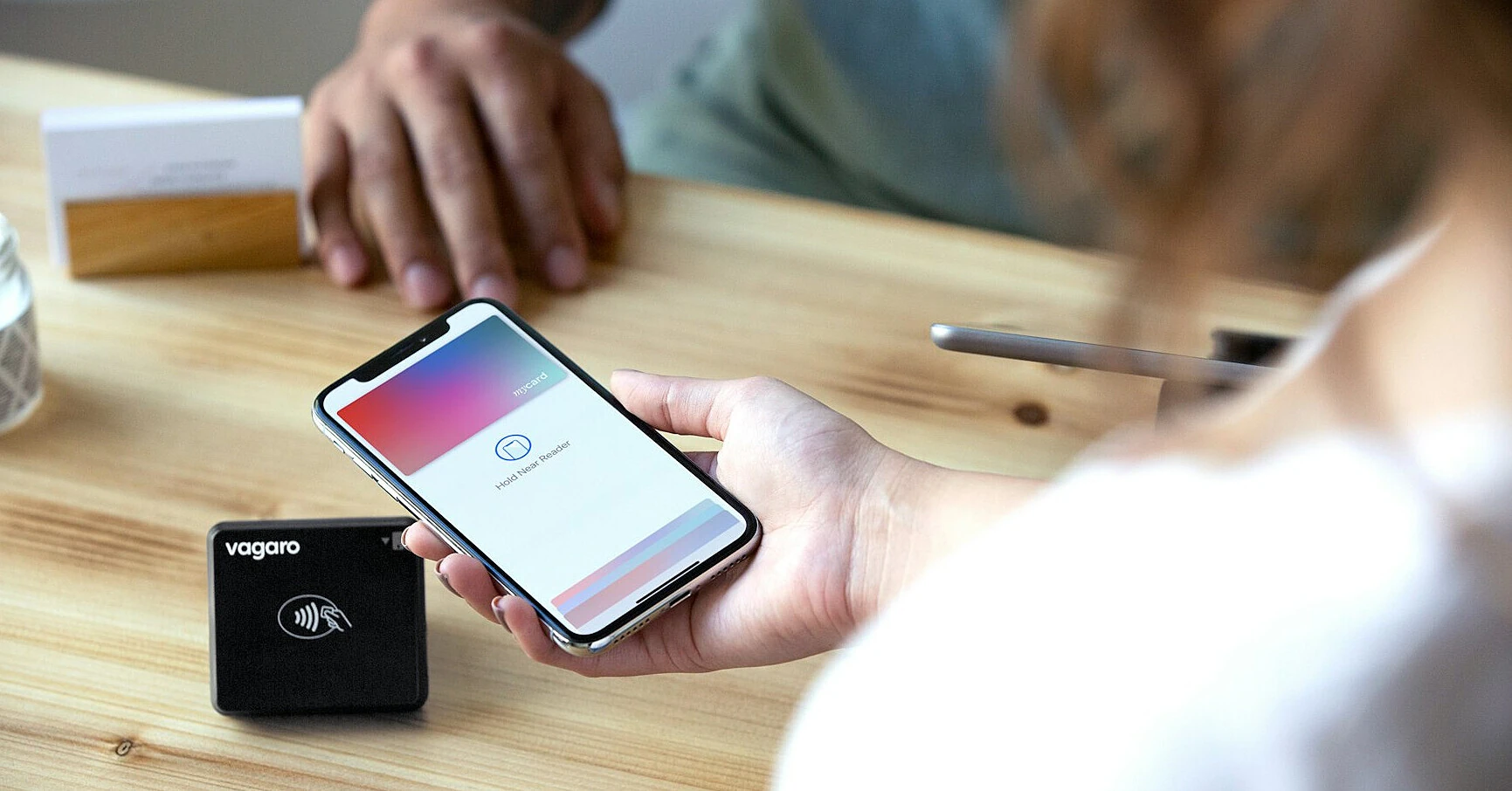 Revolut запускає оплату за допомогою розпізнавання обличчя