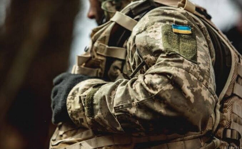 У Дніпрі чоловік публікував у TikTok відео з розташуванням військових