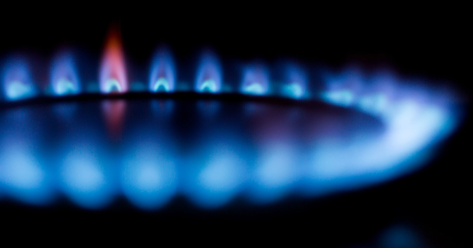 Газ для шкіл та лікарень може суттєво подорожчати з жовтня, міста виступили проти