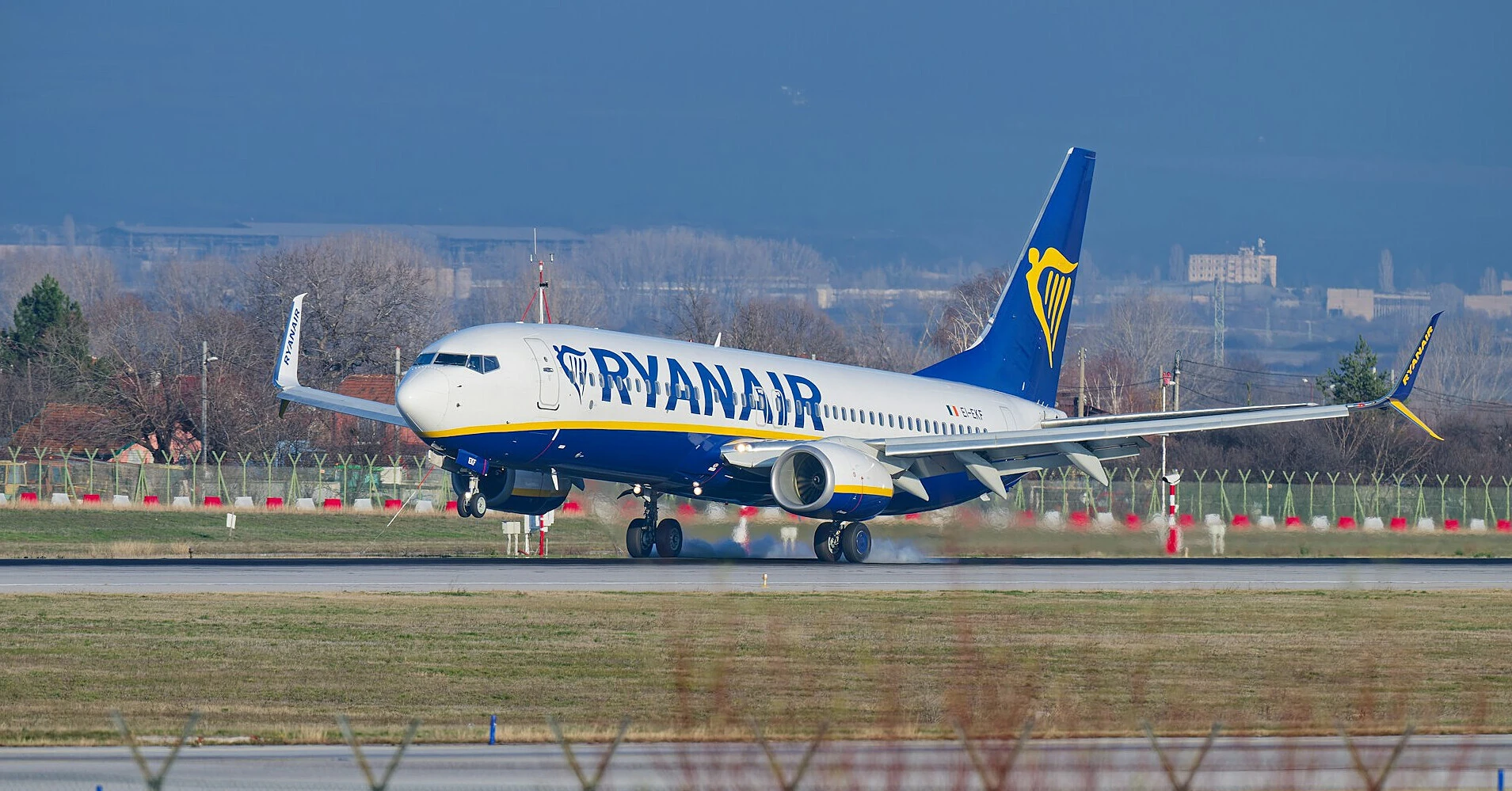 Wizz Air та Ryanair скорочують зимові рейси через дороге пальне