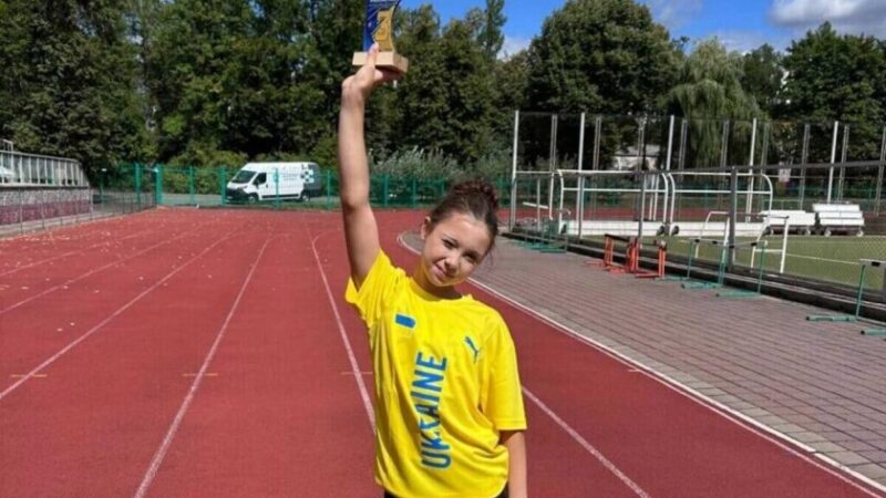 Легкоатлетка з Дніпропетровщини Анна Олефір стала призеркою всеукраїнських змагань